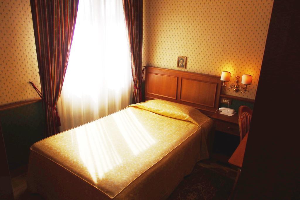 Villa Belvedere Florencia Habitación foto